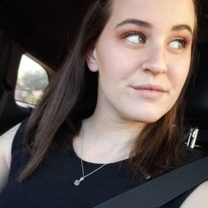 Meet your Posher, Kaylee